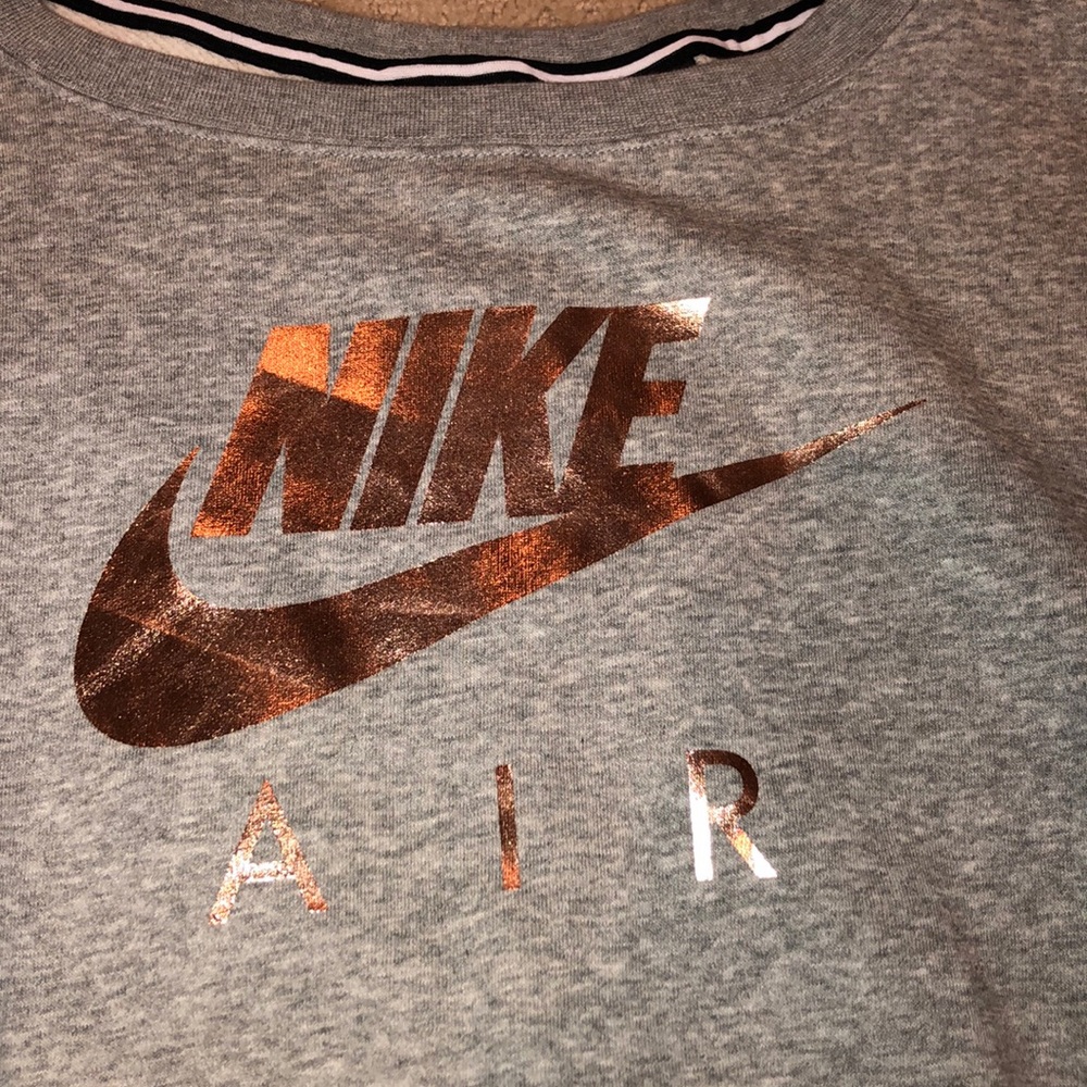 Nike cropped sweatshirt